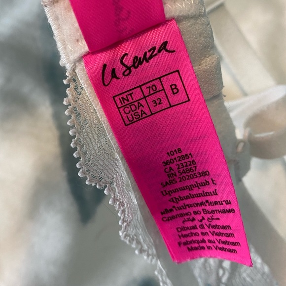 La Senza Push-up bra - Picture 3 of 3